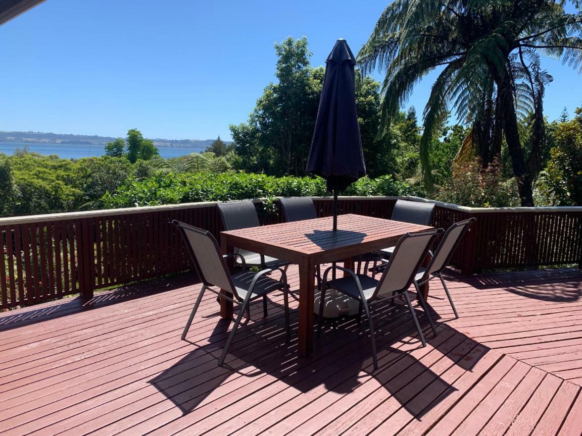 Aquarius Lake View Resort Rotorua Ngoại thất bức ảnh